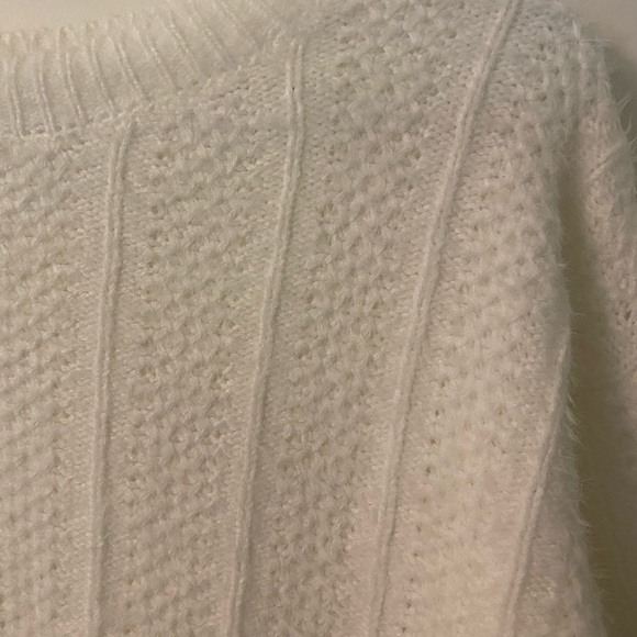 Sadie & Sage Sweater - Picture 2 of 2